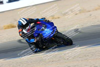 media/Jan-08-2022-SoCal Trackdays (Sat) [[1ec2777125]]/Turn 15 Inside (950am)/